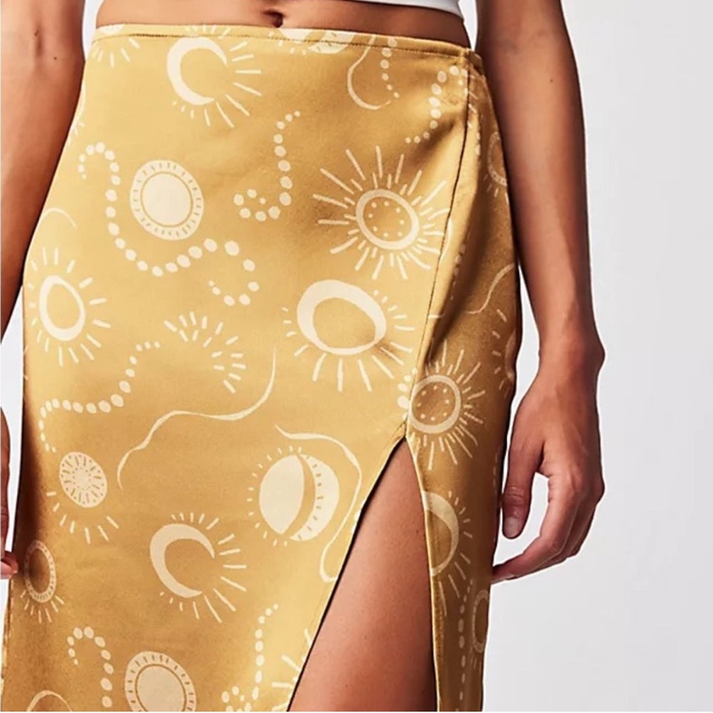Free People Gold Celestial Skirt Size 8 - Picture 3 of 9